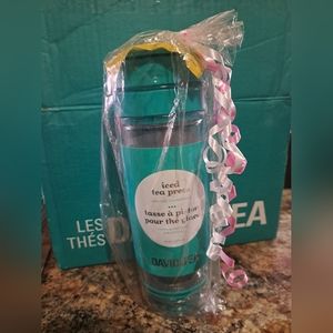 Davids Tea Travel Press